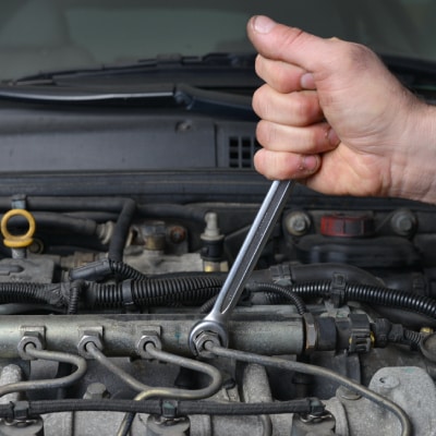 CAR ENGINE REPAIR
